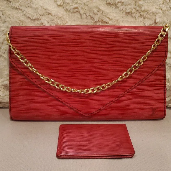 Louis Vuitton Red Epi Leather Clutch & Card Case Set - Picture 1 of 15